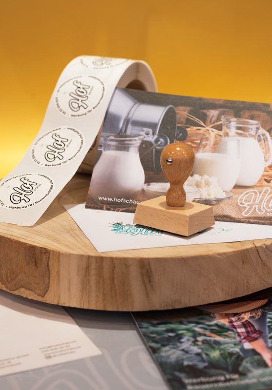 Druckresultate und Werbematerial